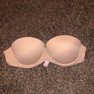 PINK Victoria’s Secret strapless bra